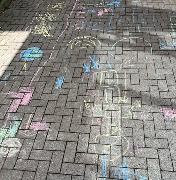 bunt vor dem Rathaus in Flesnburg